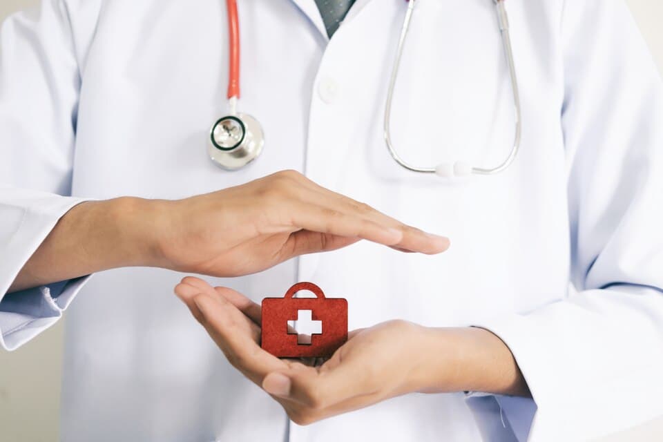 Medicon recovery team reviewing outstanding hospital claims